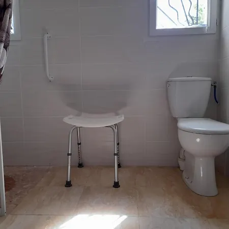 Cypres 5 Aires De Jeux, Foret, Accessibilite Pmr *